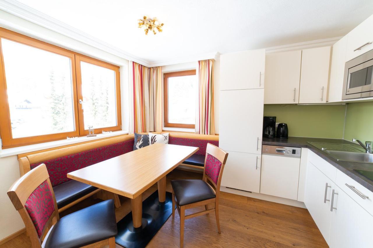 Aparthotel Hirschenau Filzmoos Buitenkant foto